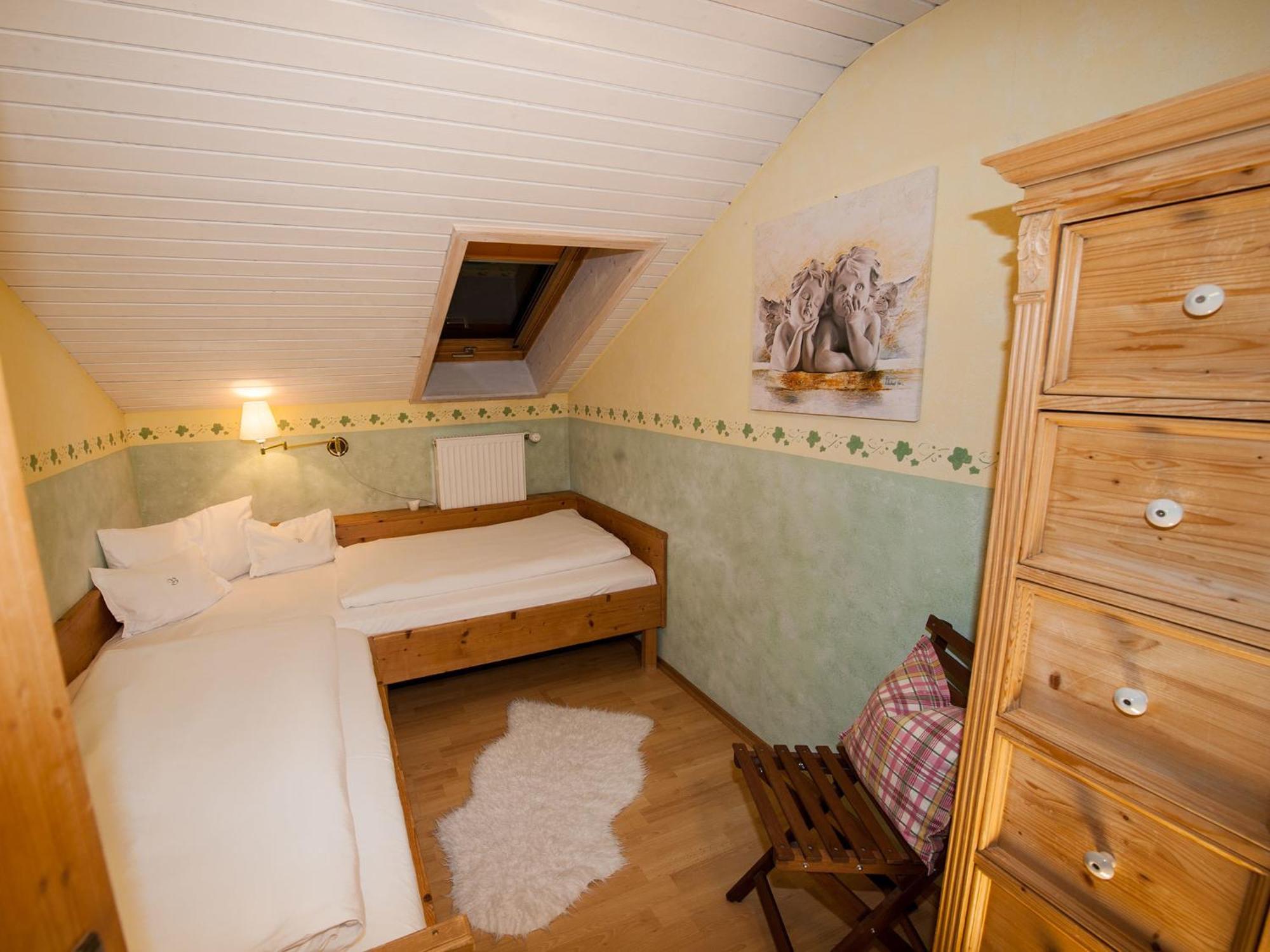 Landhaus Benediktenhof Bad Tölz Pokoj fotografie
