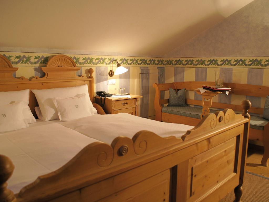 Landhaus Benediktenhof Bad Tölz Pokoj fotografie